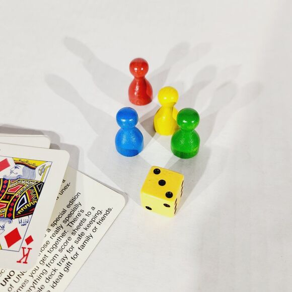 Rummy Rumble Replacement Board Game Parts Pieces Cards Pawn Die Vtg - Picture 4 of 5